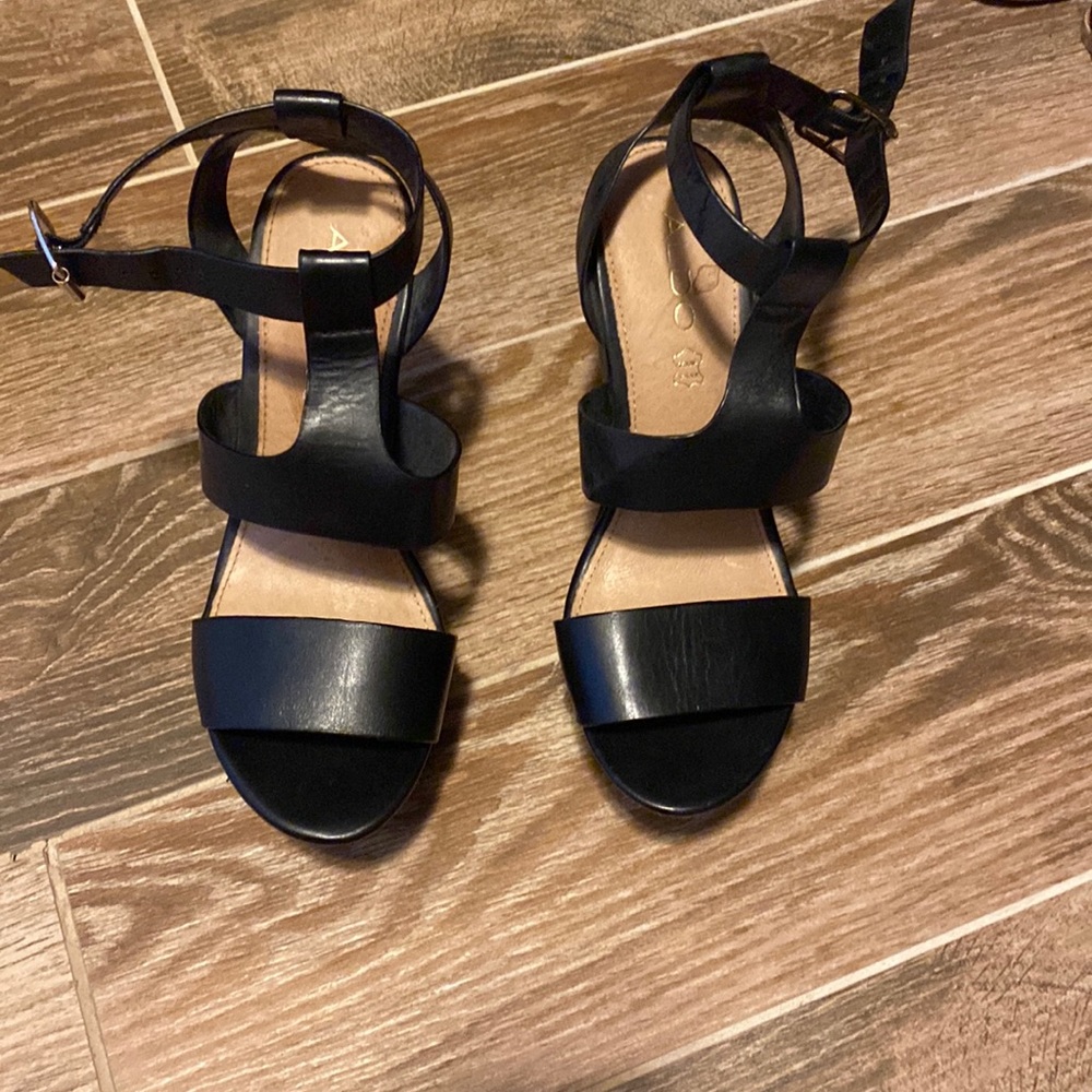 Aldo black wedges